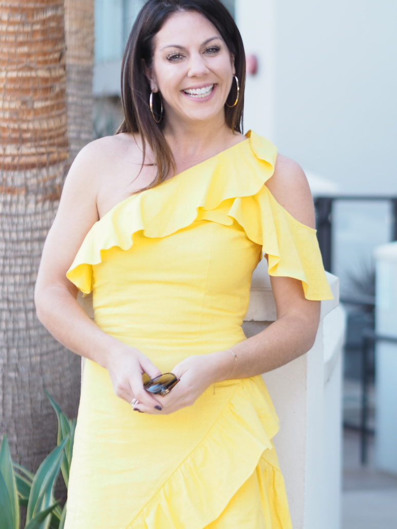 A new 2024 day yellow dress